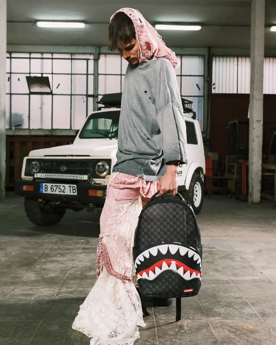 SHARKS IN PARIS HYPER PUFF BACKPACK - Image 4