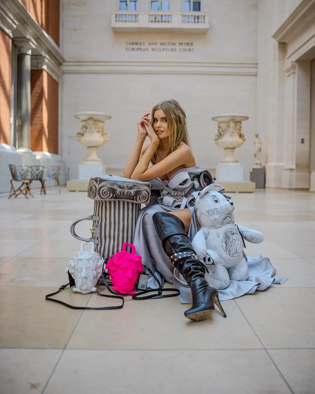 THE MET CANOVA MEDUSA HANDBAG (PINK) - Image 18
