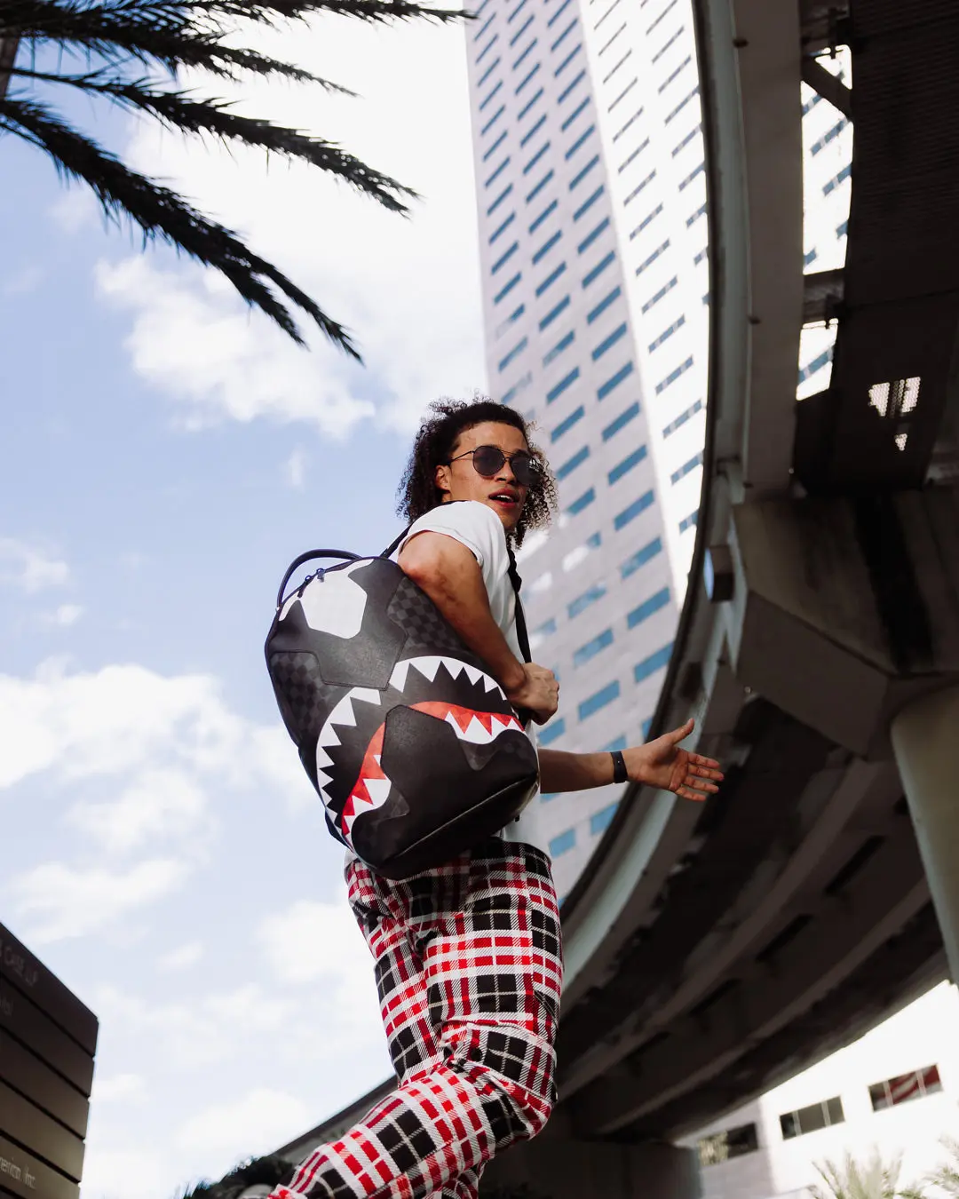 TRIPLE DECKER HEIR TO THE THRONE BACKPACK - Image 2