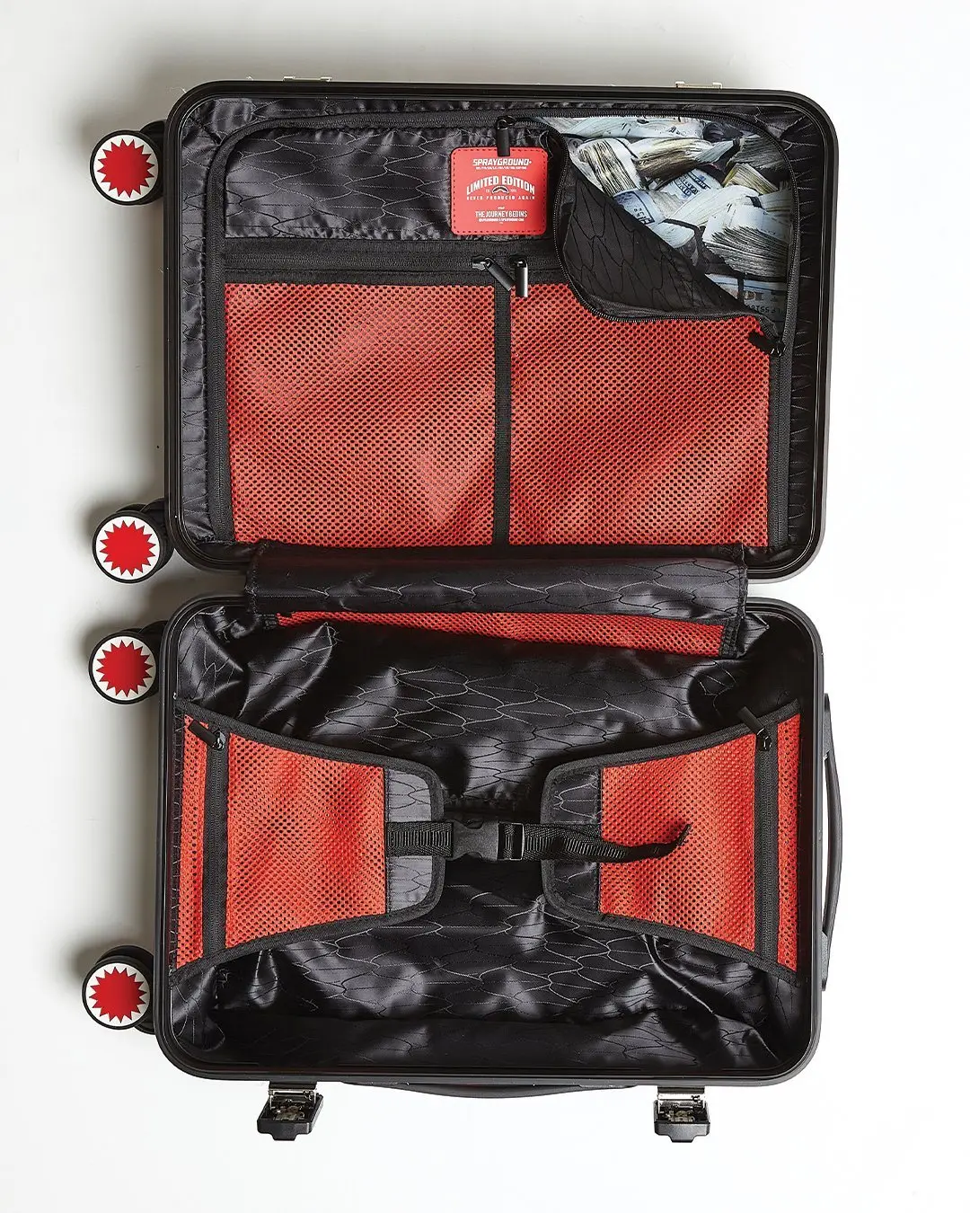 SHARKNAUTICS (CAMO) 21.5” CARRY-ON LUGGAGE - Image 10
