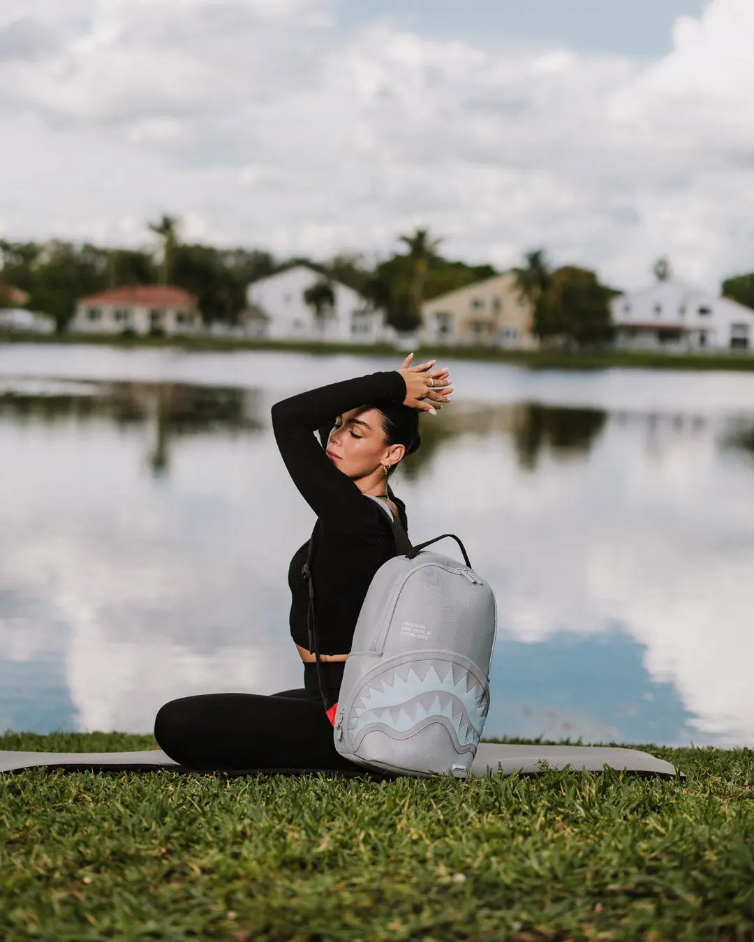 SHARK CENTRAL ICE MESH BACKPACK - Image 4