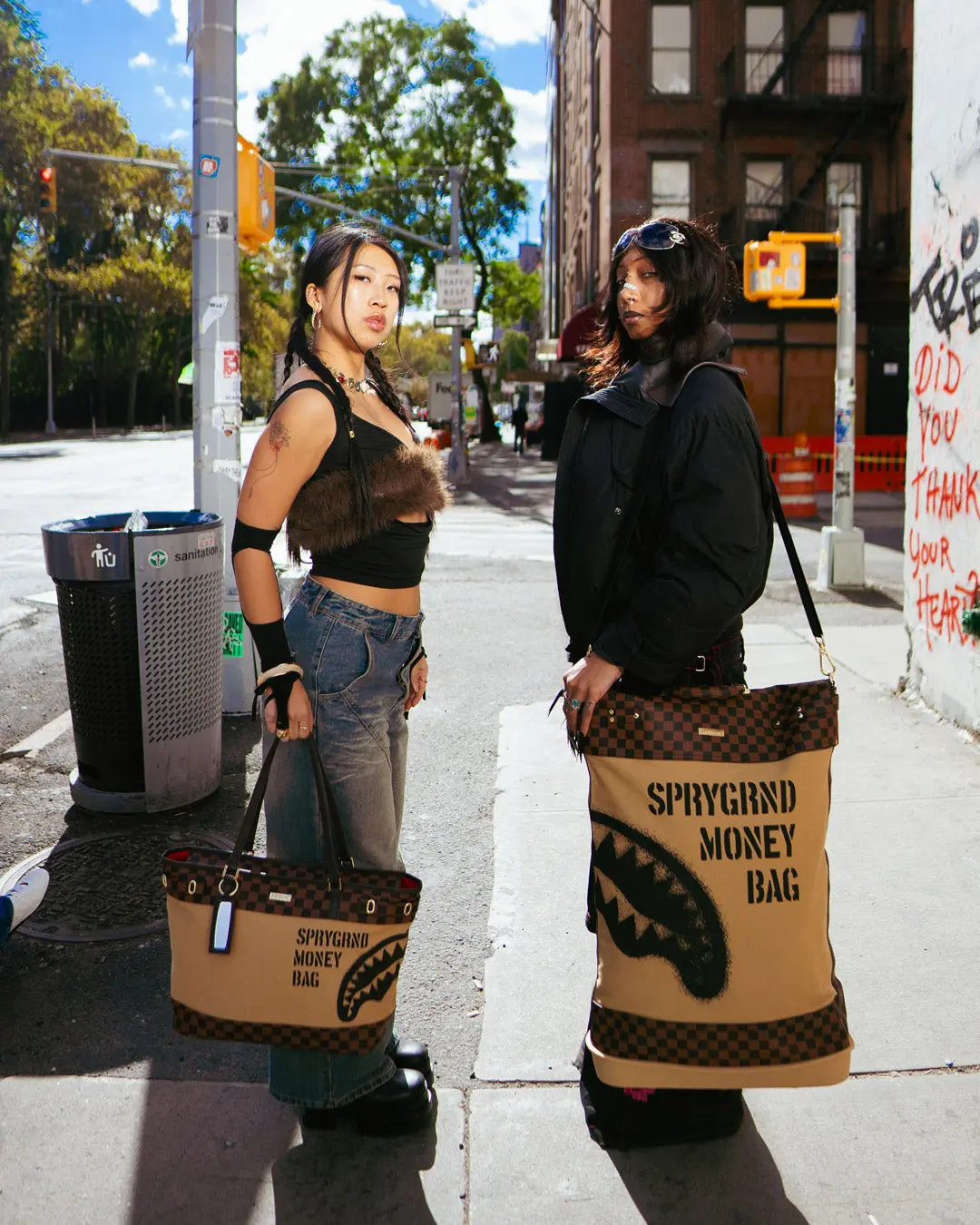 SPRAYGROUND MONEY BAG - Image 17