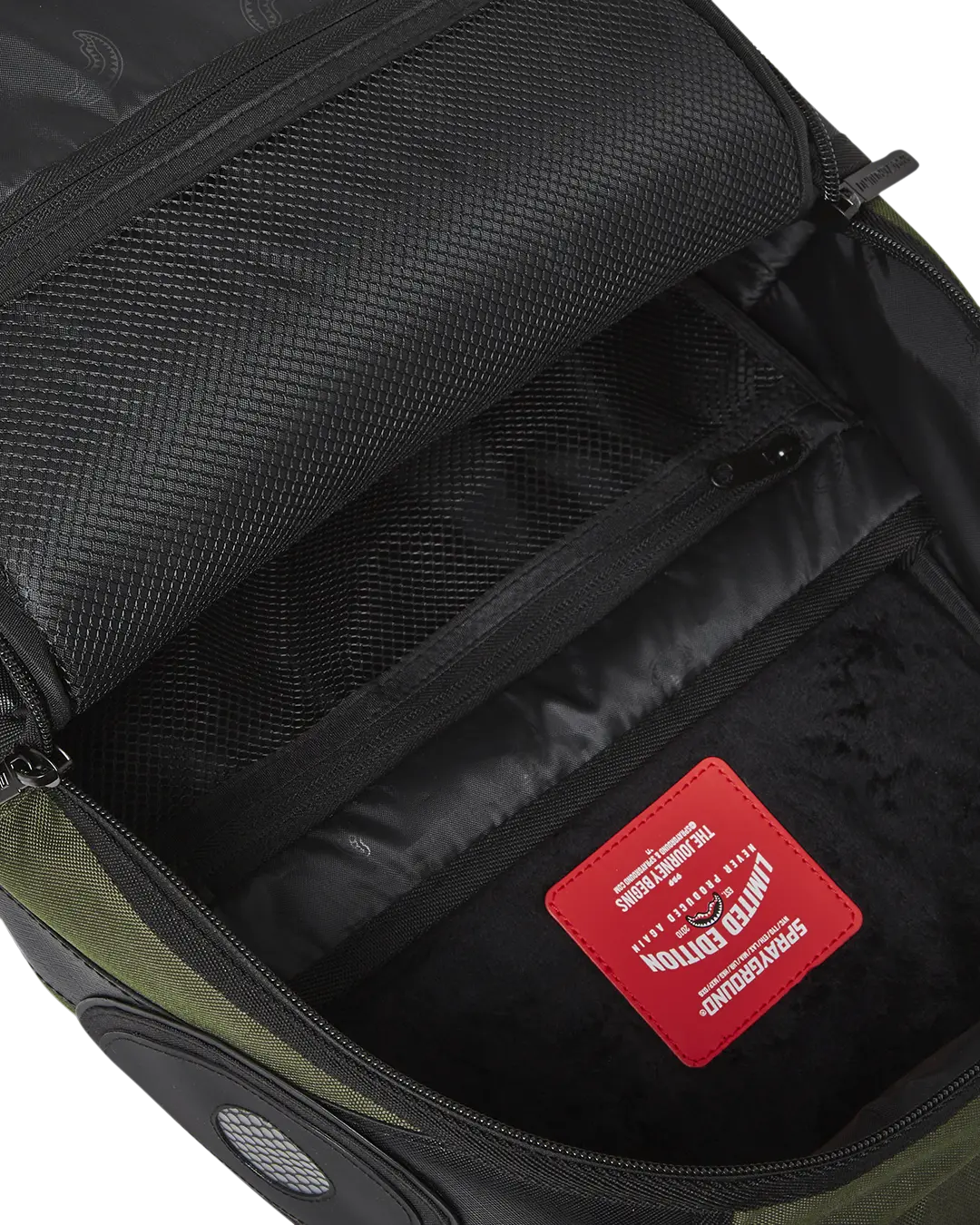 UNLEASH THE SHARK BACKPACK - Image 8