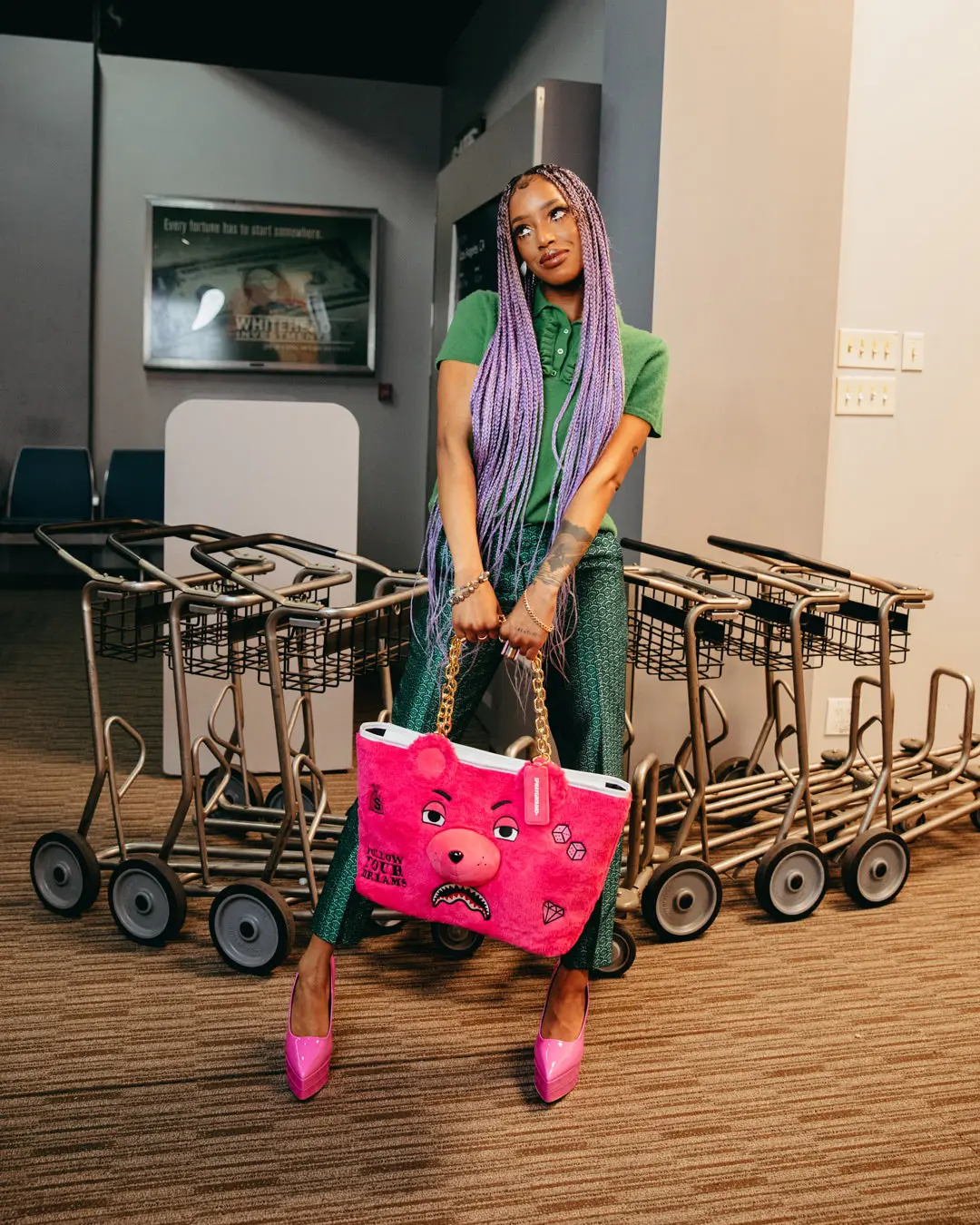 PLUSH MONEYBEAR TOTE (PINK) - Image 9