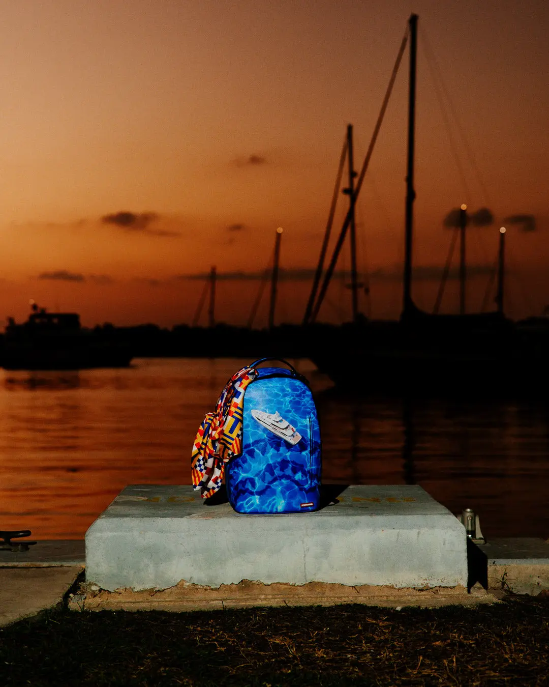 DEEPSEA ESCAPE BACKPACK W/REMOVABLE SCARF - Image 16