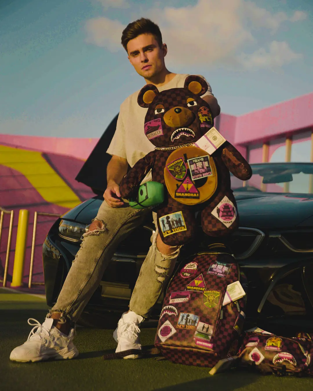 GLOBAL MOGUL MONEYBEAR TEDDYBEAR BACKPACK - Image 2