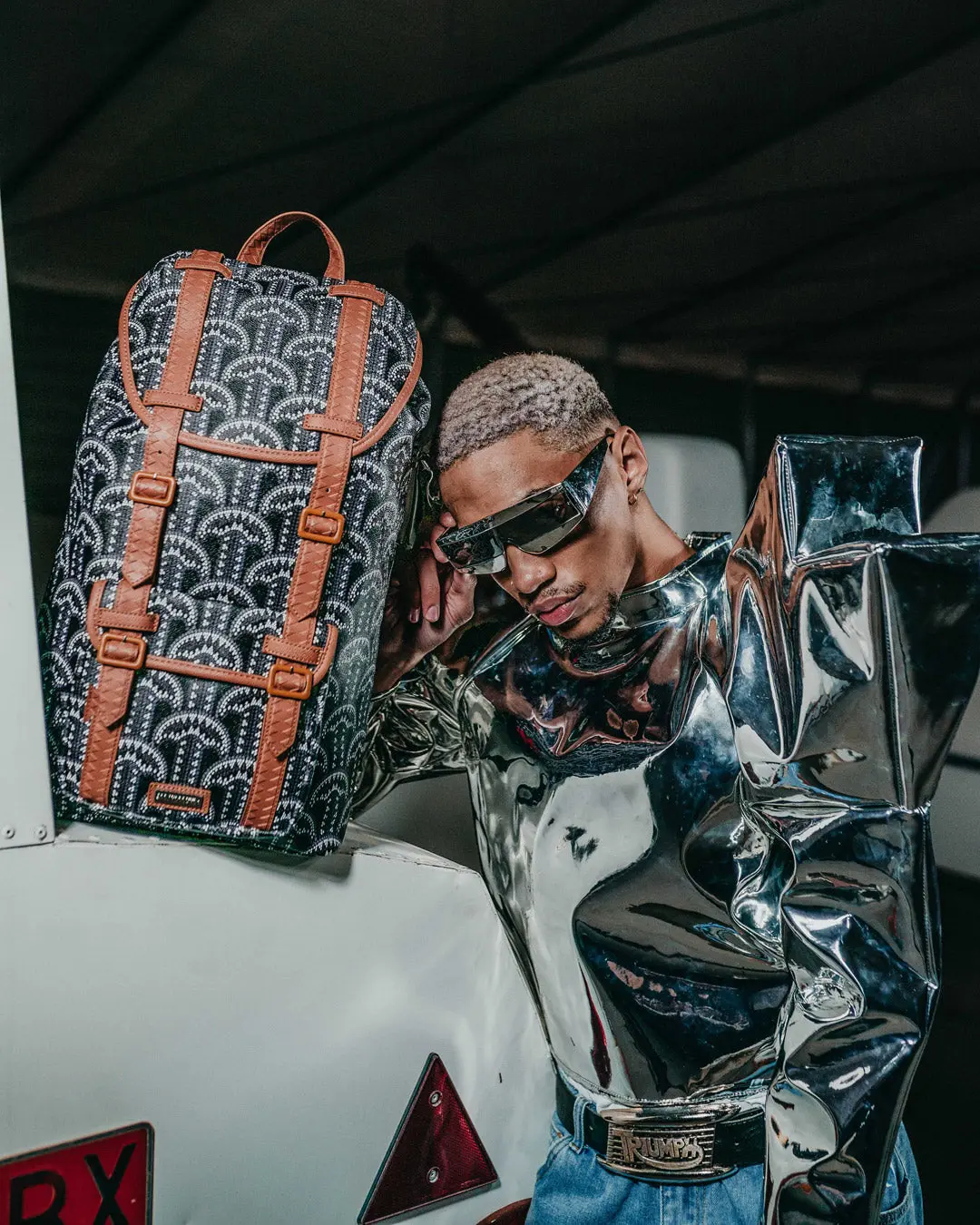ILLUCHAINS HILLS BACKPACK - Image 12