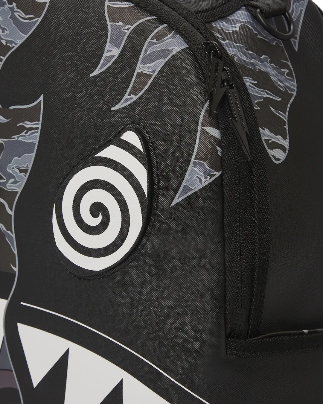 DAZED AND SHARK BACKPACK (DLXV) - Image 11