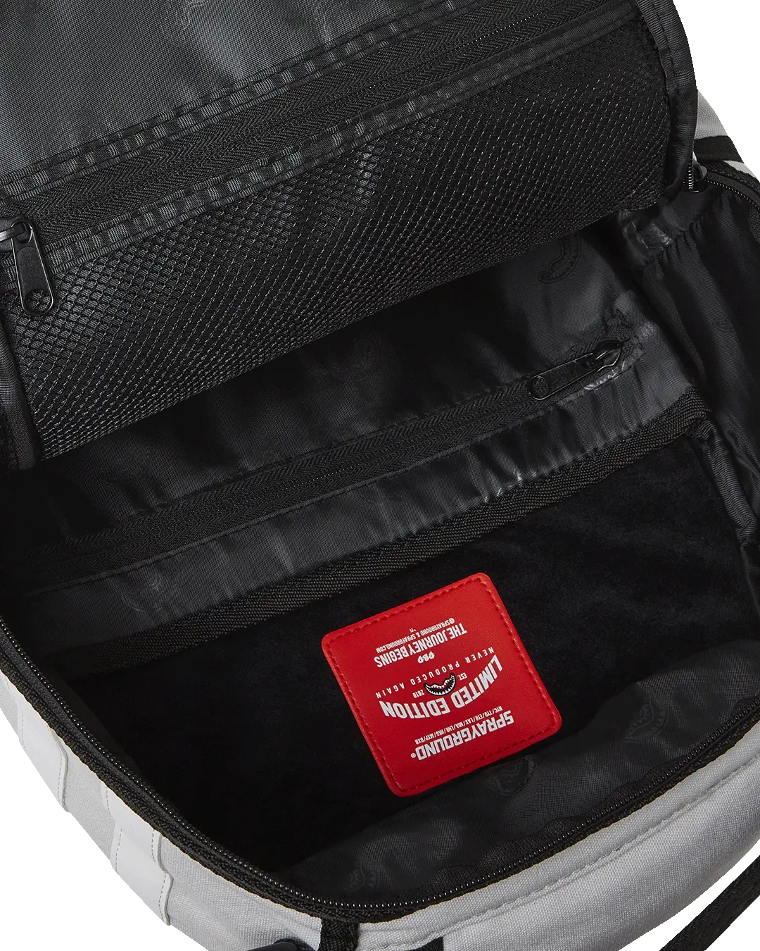 BAG TO THE FUTURE II - LED LIGHT-UP TROOPER BACKPACK - Image 16