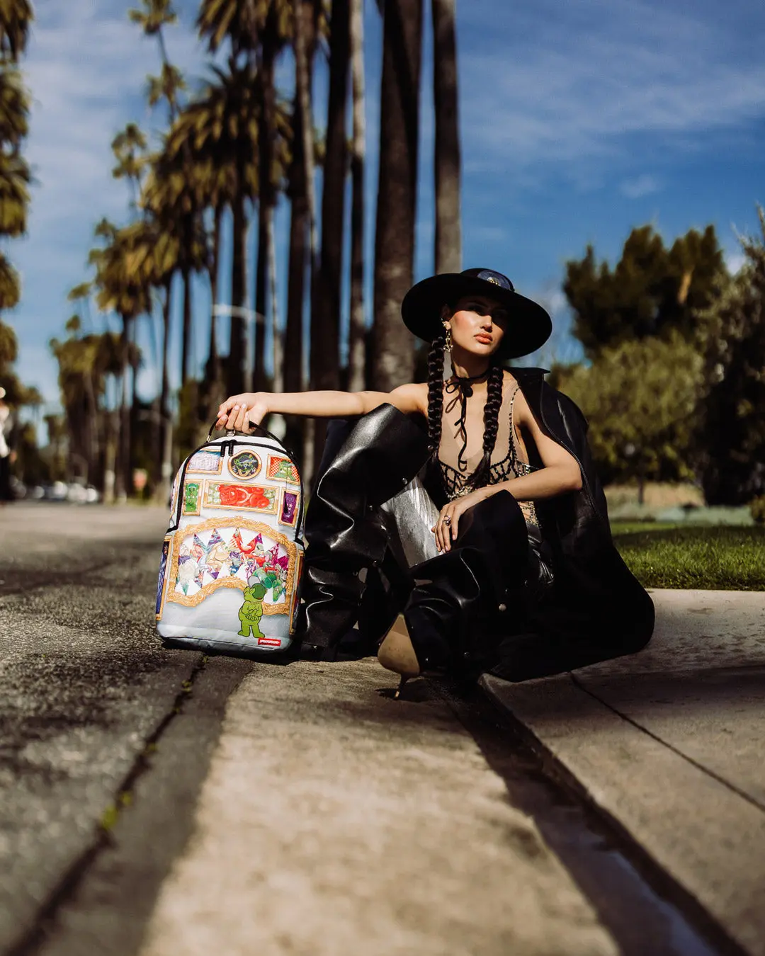 MONEYBEAR ART CRITIQUE BACKPACK - Image 6