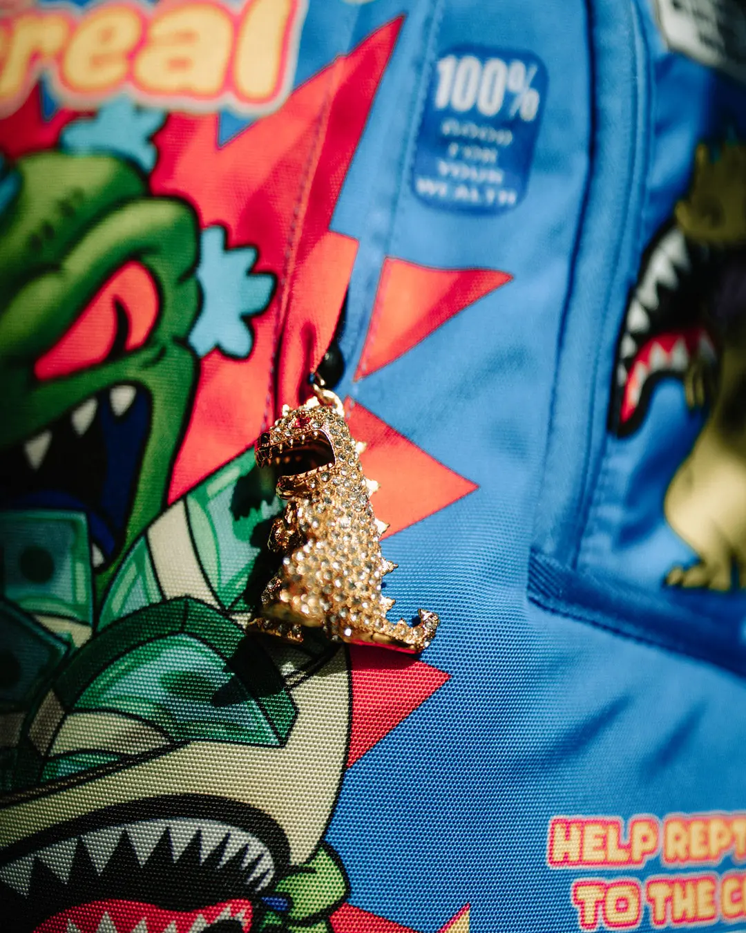 REPTAR PRIZE INSIDE DLXSR BACKPACK - Image 6