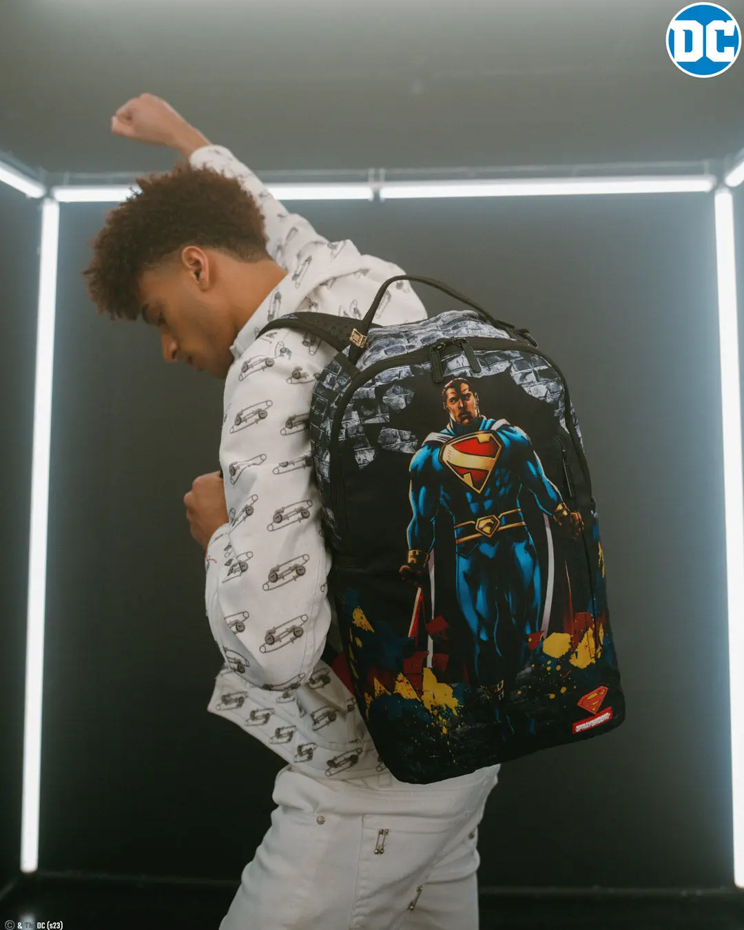 SUPERMAN NO STOPPING ME BACKPACK - Image 12