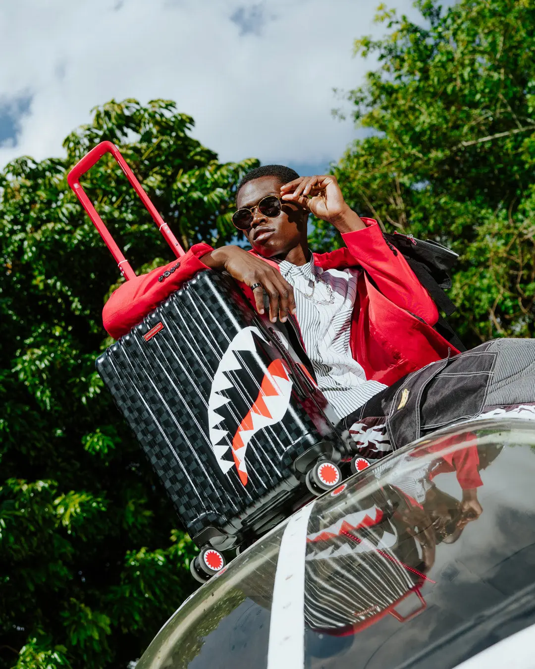 ATOMIC VAPOR SHARKNAUTICS HARDSHELL CARRY-ON LUGGAGE - Image 6