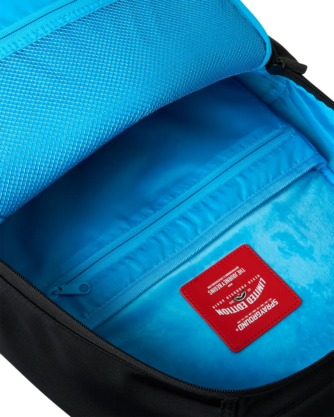 SHARK CENTRAL PASSPORT (BLUE) BACKPACK - Image 13