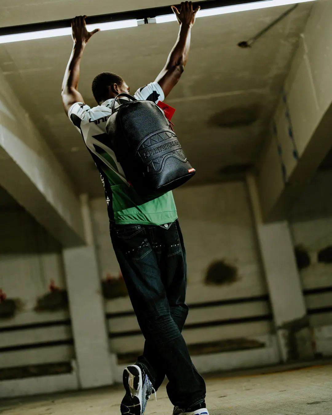 SHADOW SMASH BITE BACKPACK - Image 2