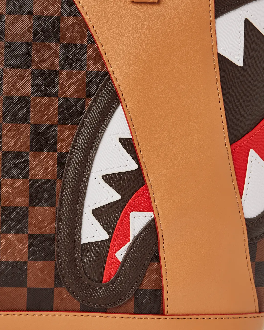 HENNY AIR TO THE THRONE TOTE - Image 9