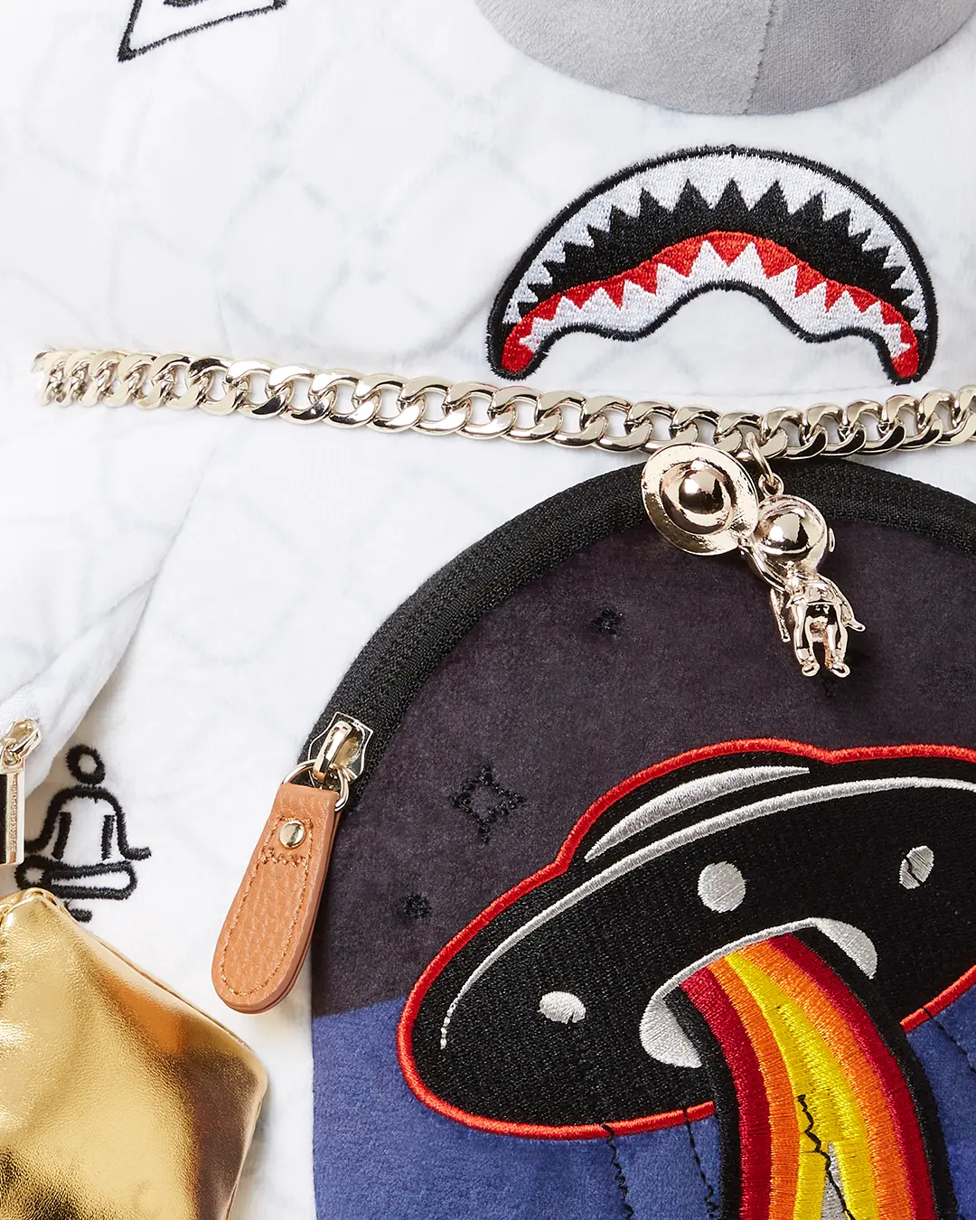 UFO SPACED OUT MONEYBEAR TEDDYBEAR BACKPACK - Image 5