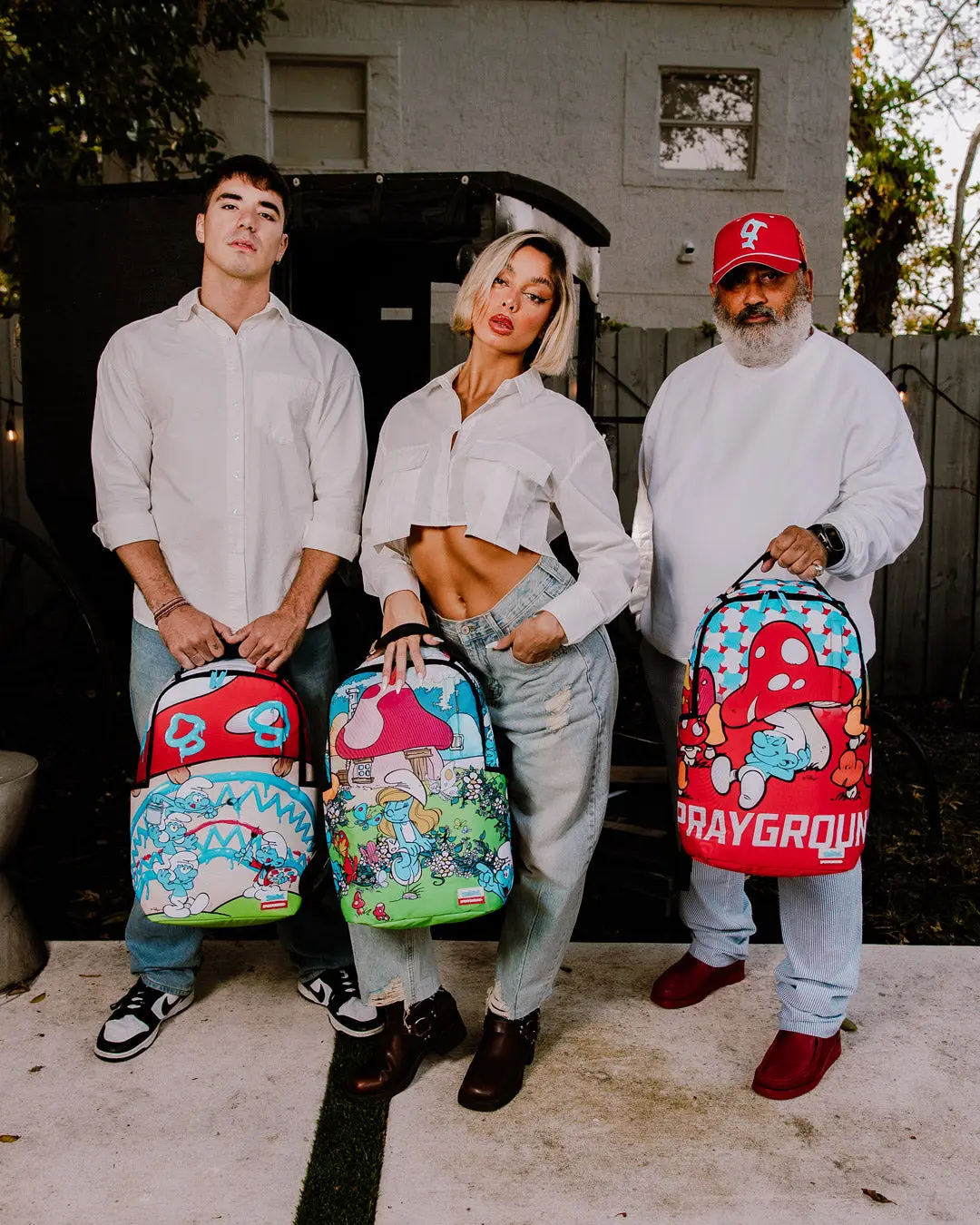 SMURFS IN THE GARDEN BACKPACK - Image 8