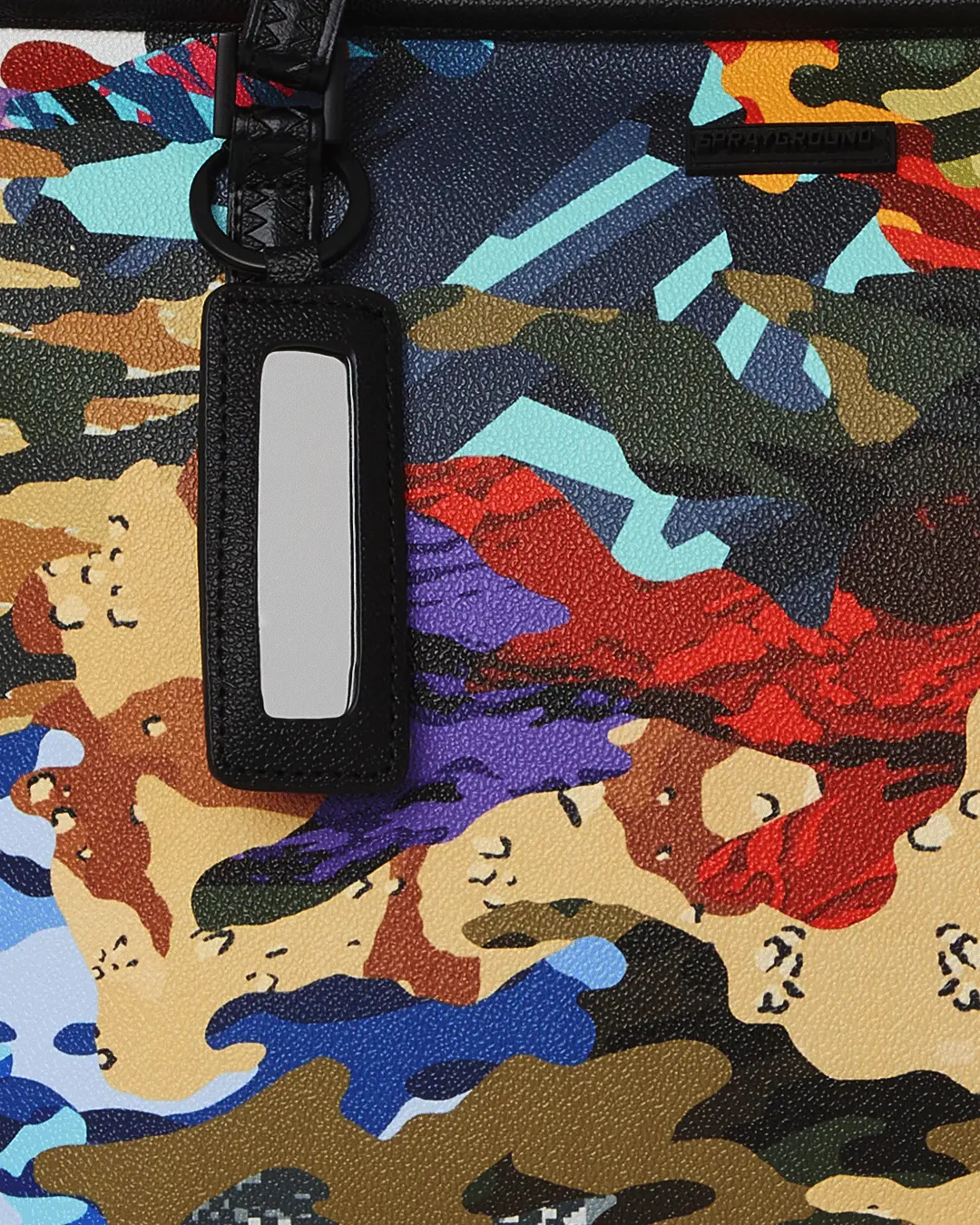 SLICED AND DICED CAMO TOTE - Image 11