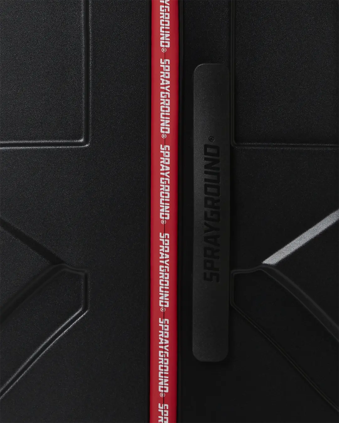 THE HERO SHARKITECTURE FULL-SIZE LUGGAGE - Image 9