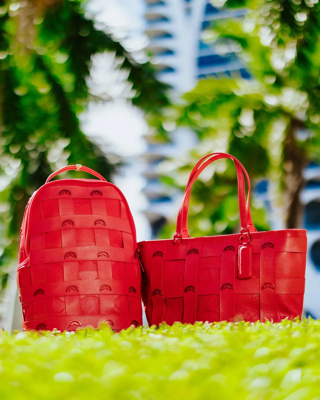 SUPER HOT FIRE CLASSIC TOTE - Image 4
