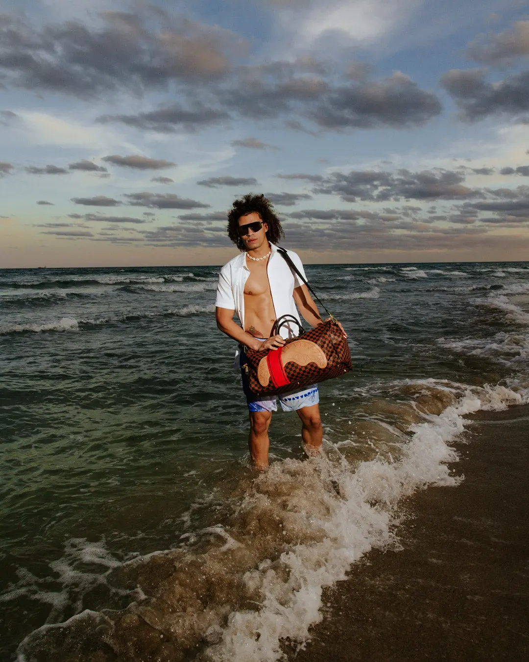 HENNY VICTORY LAP LARGE DUFFLE - Image 4