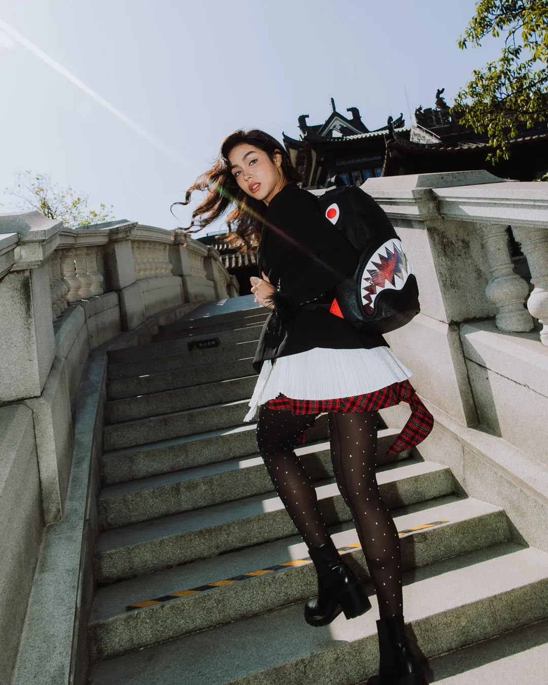 BIG BITE LUCID CLEAR SHARK BITE BACKPACK - Image 6
