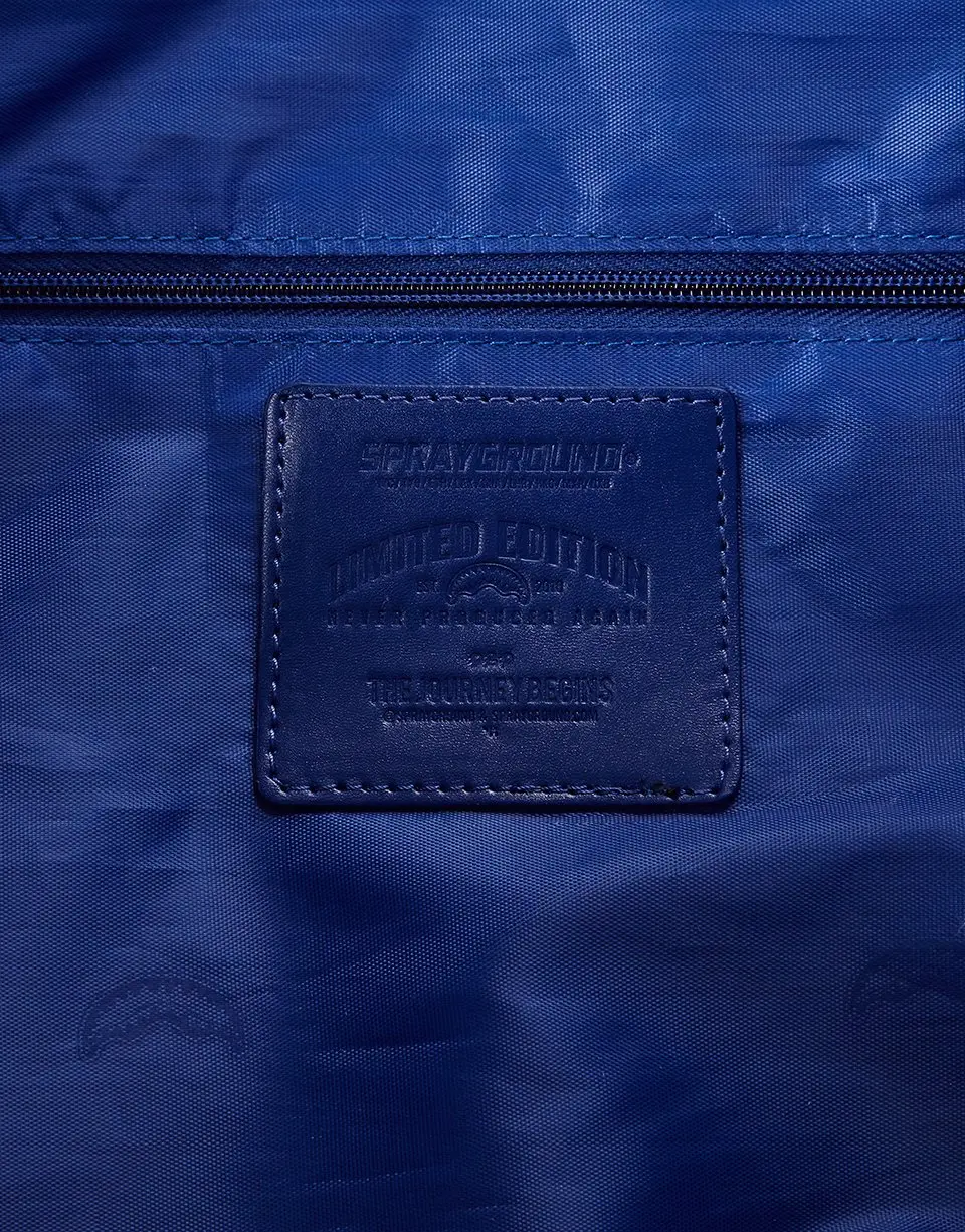 THE SHARK PARTY DUFFLE - Image 14
