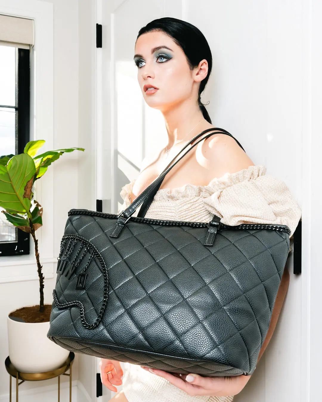 GHOST SHADOW TOTE - Image 4