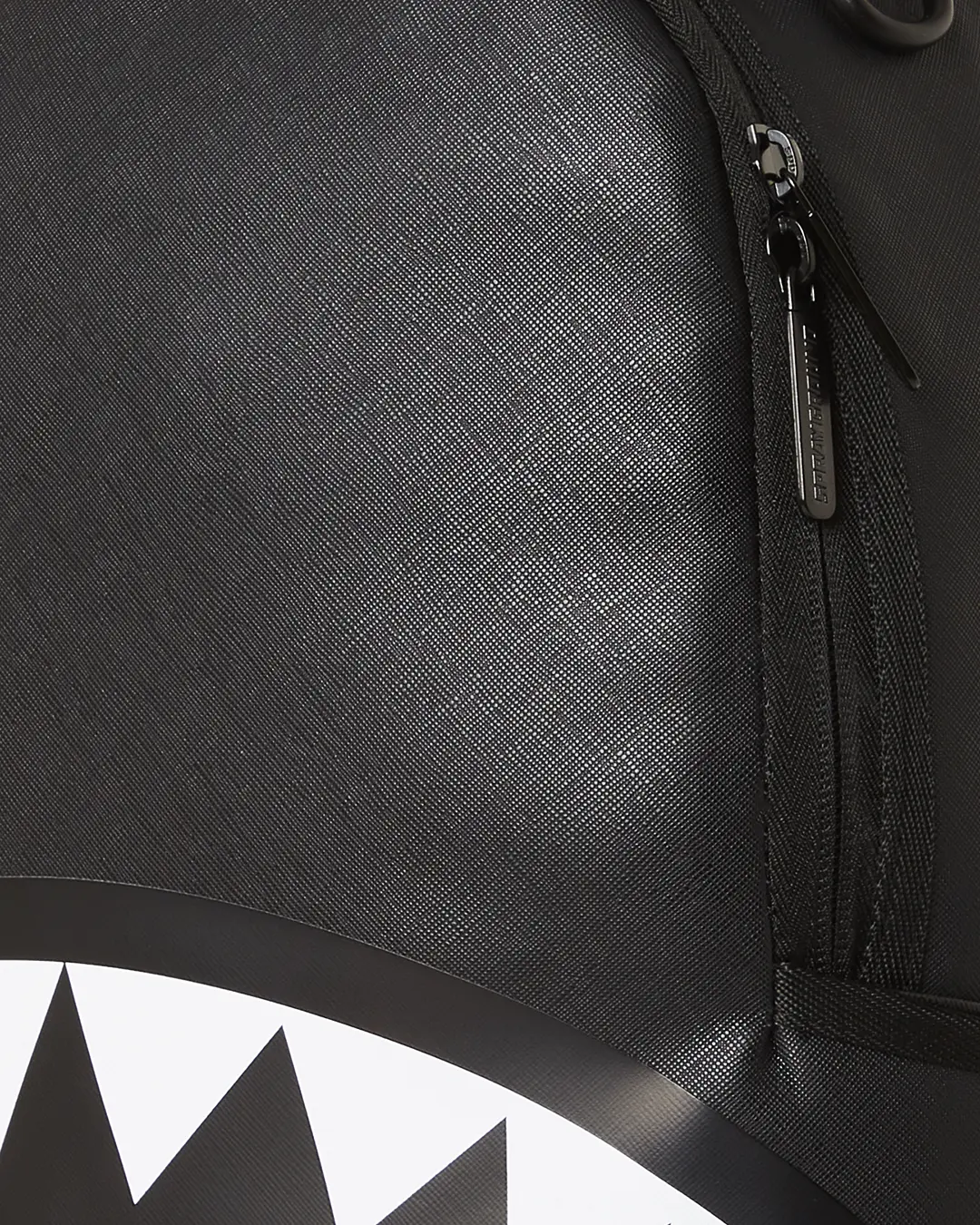 SHARK CENTRAL BLK/GRAY BACKPACK (DLXV) - Image 10