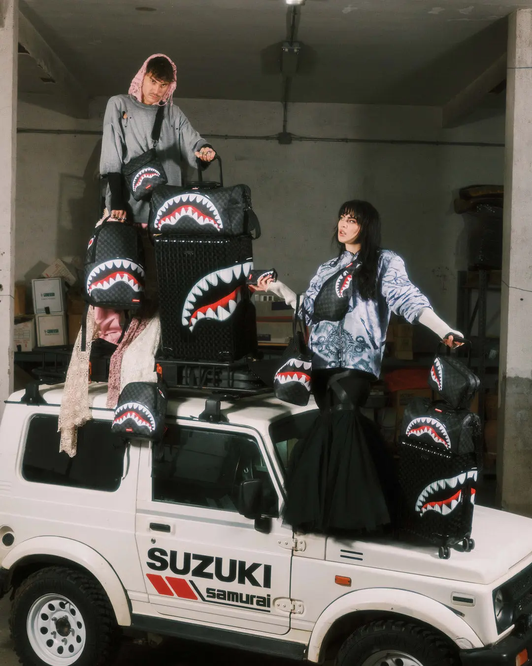 SHARKS IN PARIS HYPER PUFF MINI DUFFLE - Image 8