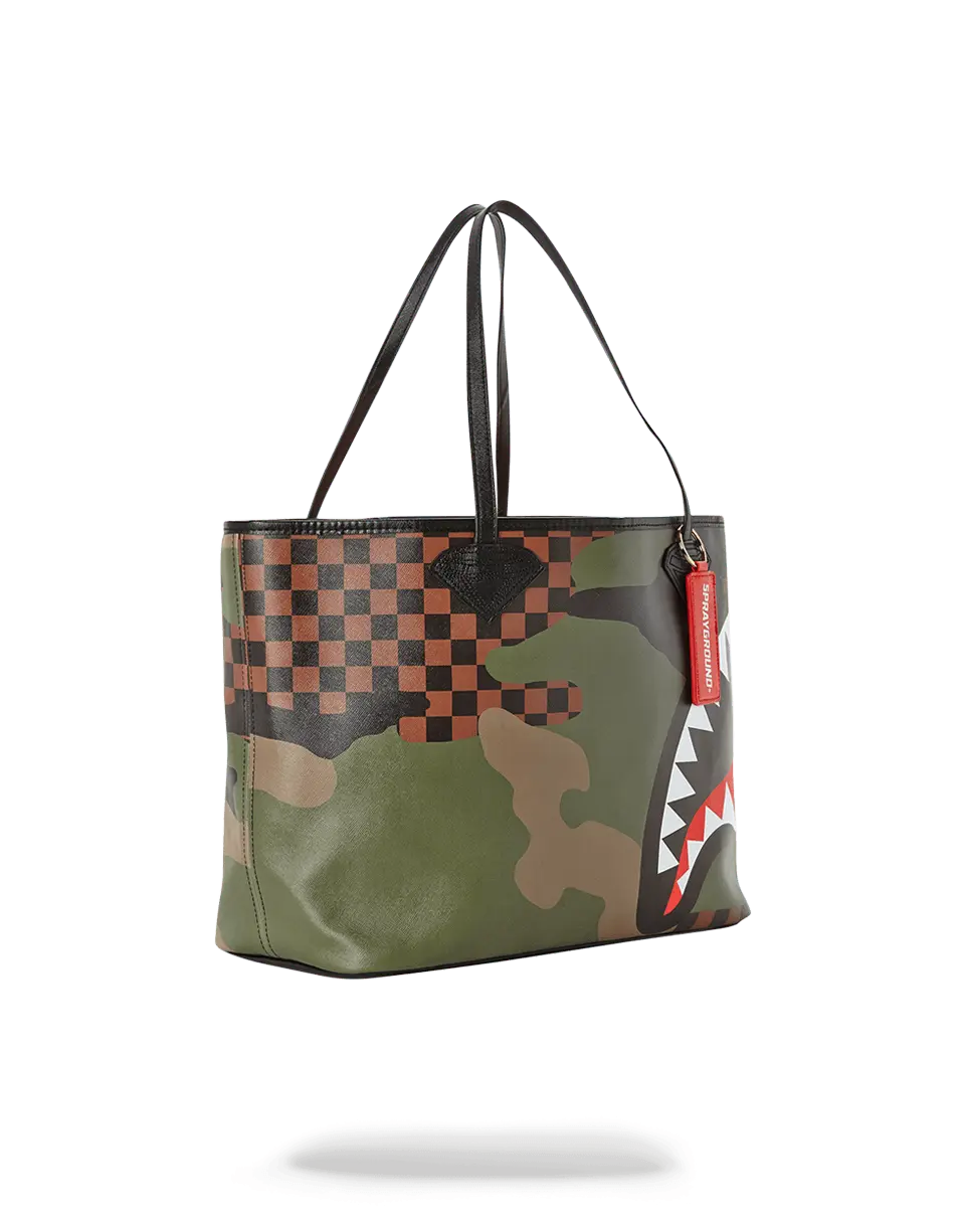 SHARKS IN PARIS (CAMO EDITION) TOTE - Image 4
