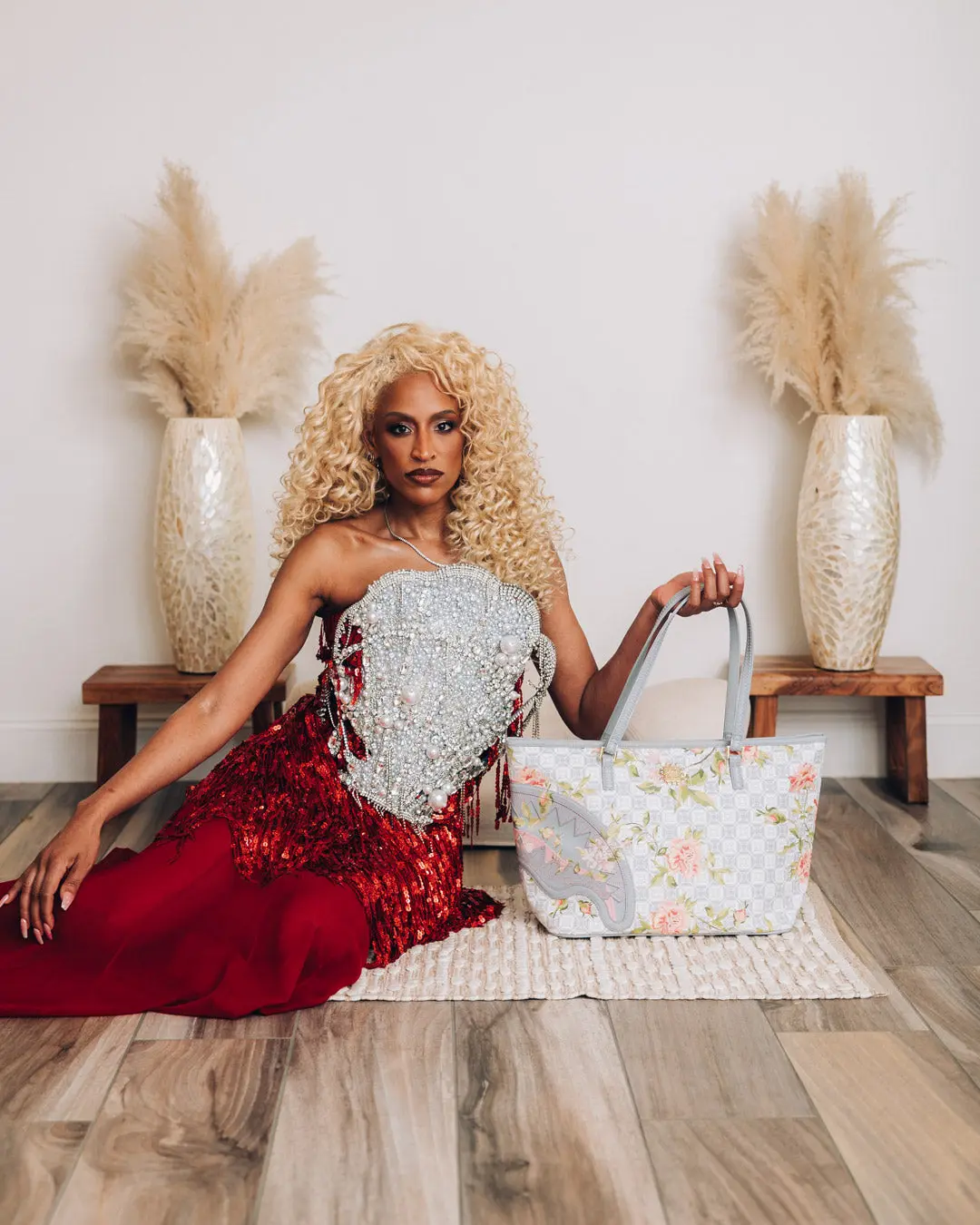 A.I. AFRICAN INTELLIGENCE ELEGANT ENERGY TOTE - SANDFLOWER COLLAB - Image 2