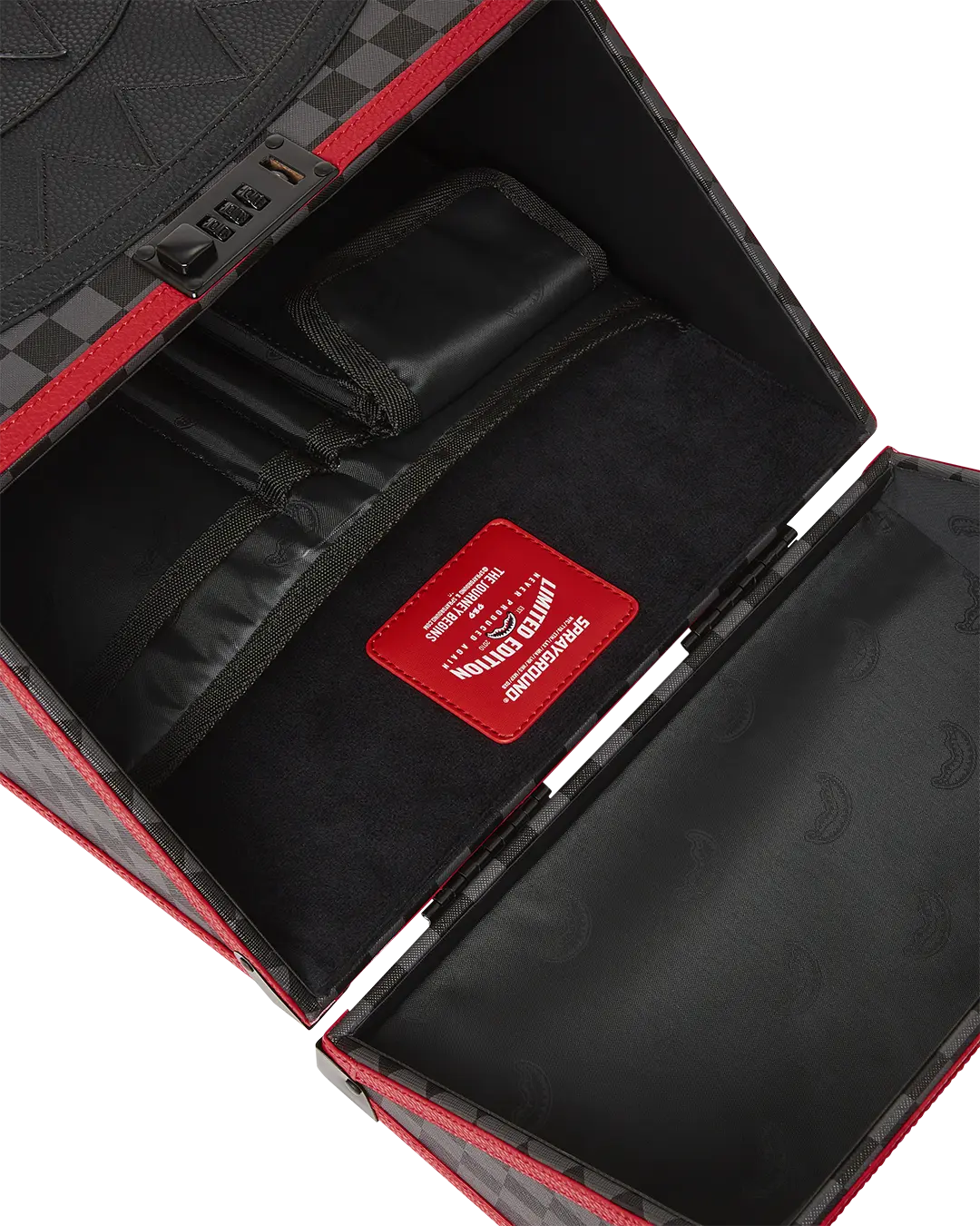 MONACO SHARK CLUB CHATURANGA SHARK 1900 BACKPACK - Image 12