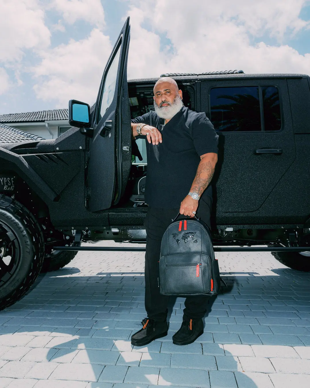 JAMES FIRST CLASS GLOBAL TAKEOFF CARGO BACKPACK - Image 2