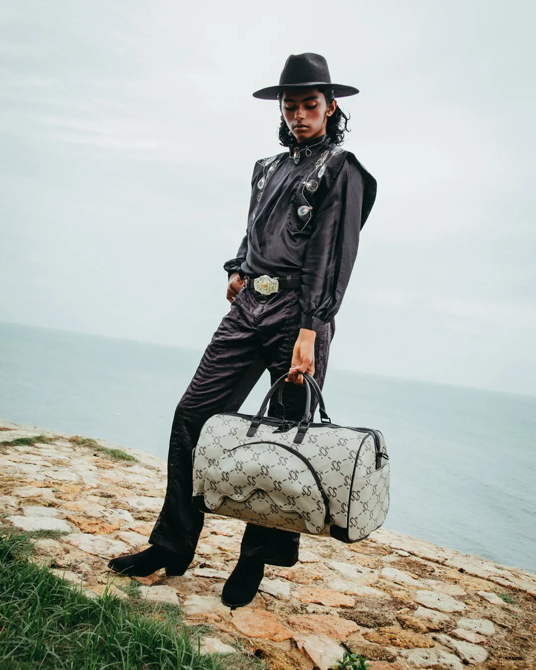 THE GETAWAY DUFFLE - Image 6