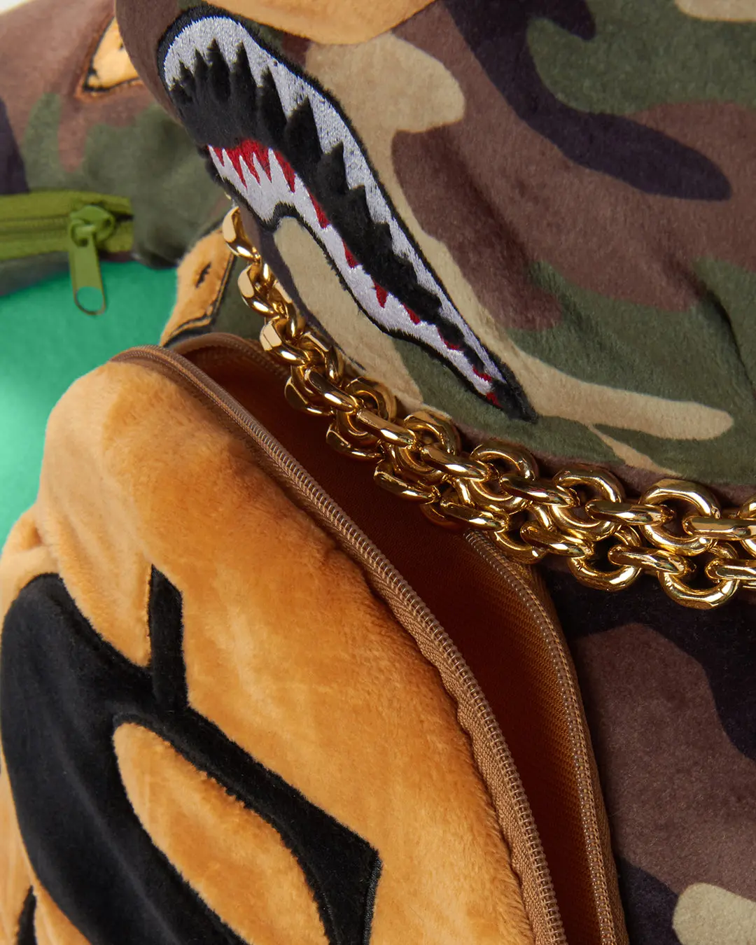 MONEYBEAR TEDDY BEAR BACKPACK - Image 5