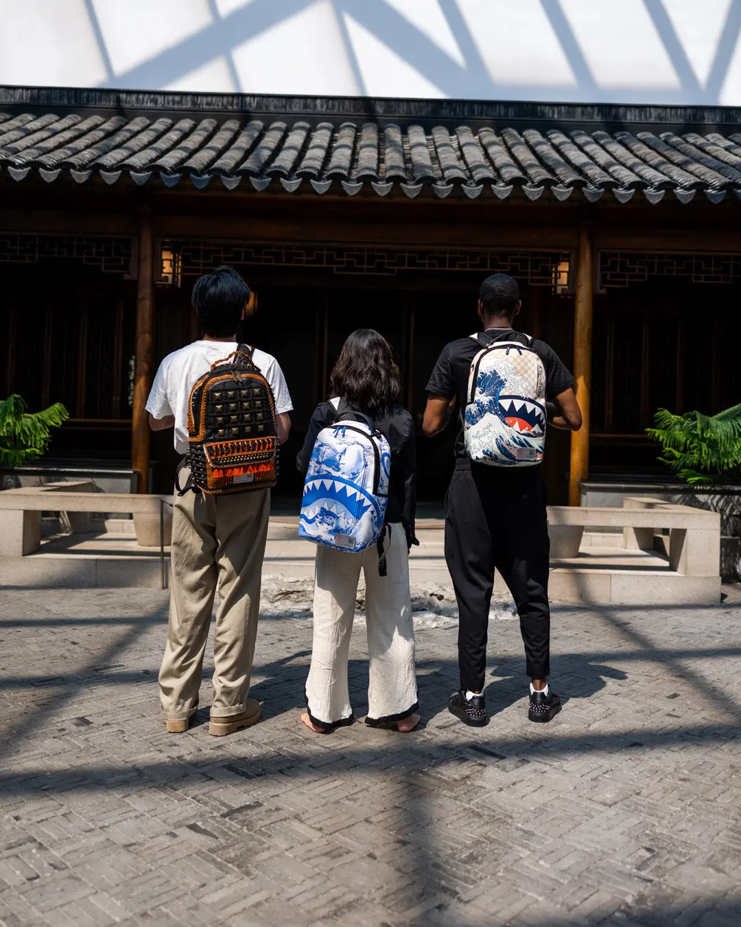 THE MET JAPANESE SAMURAI ARMOR BACKPACK - Image 12