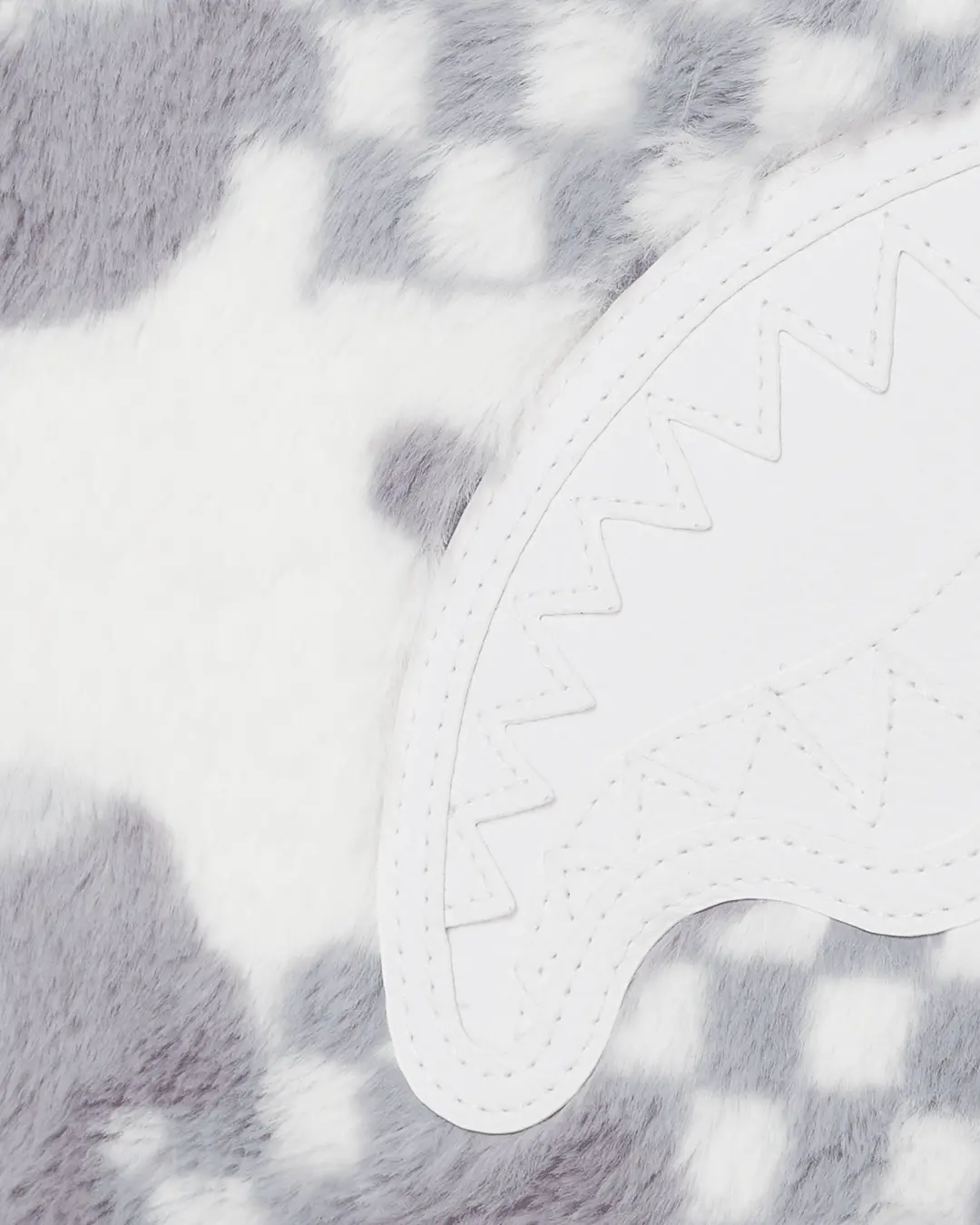 3AM PLUSH SWISS ALPS CROSSOVER CLUTCH - Image 9