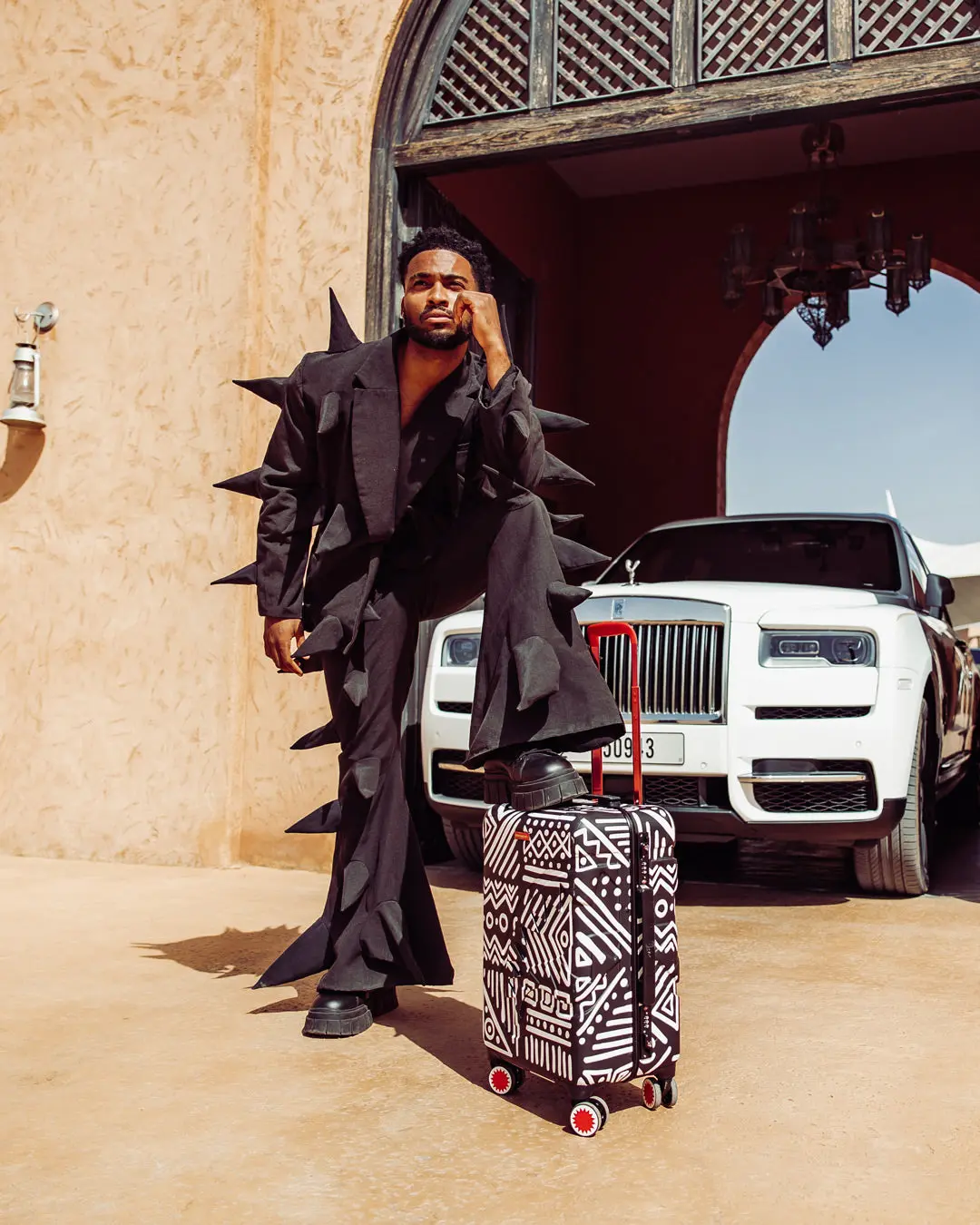 A.I.8 AFRICAN INTELLIGENCE - ORIGIN STORY SHARKNAUTICS HARDSHELL CARRY-ON LUGGAGE - Image 6
