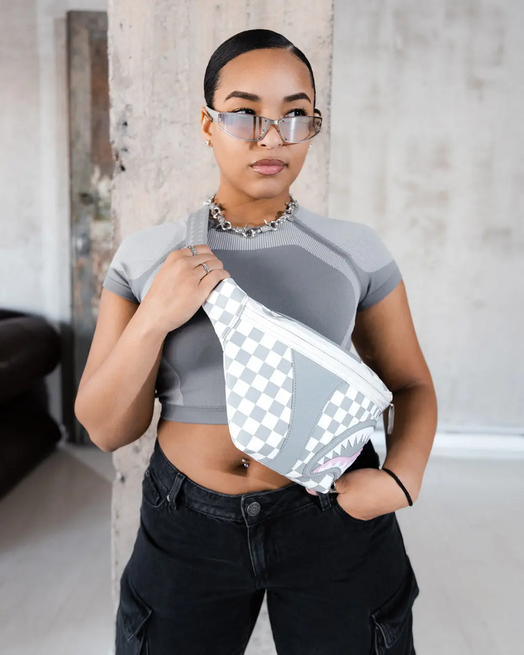 AIR TO THE THRONE JETSET SAVVY CROSSBODY - Image 6