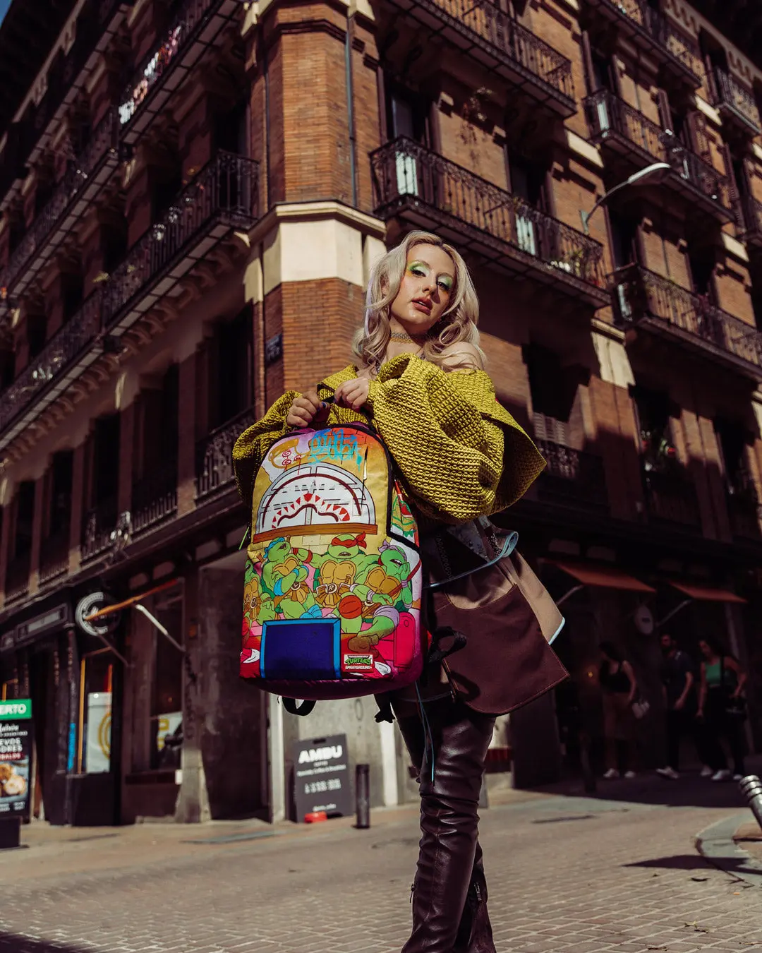 TMNT OUT LIKE A LIGHT BACKPACK - Image 4