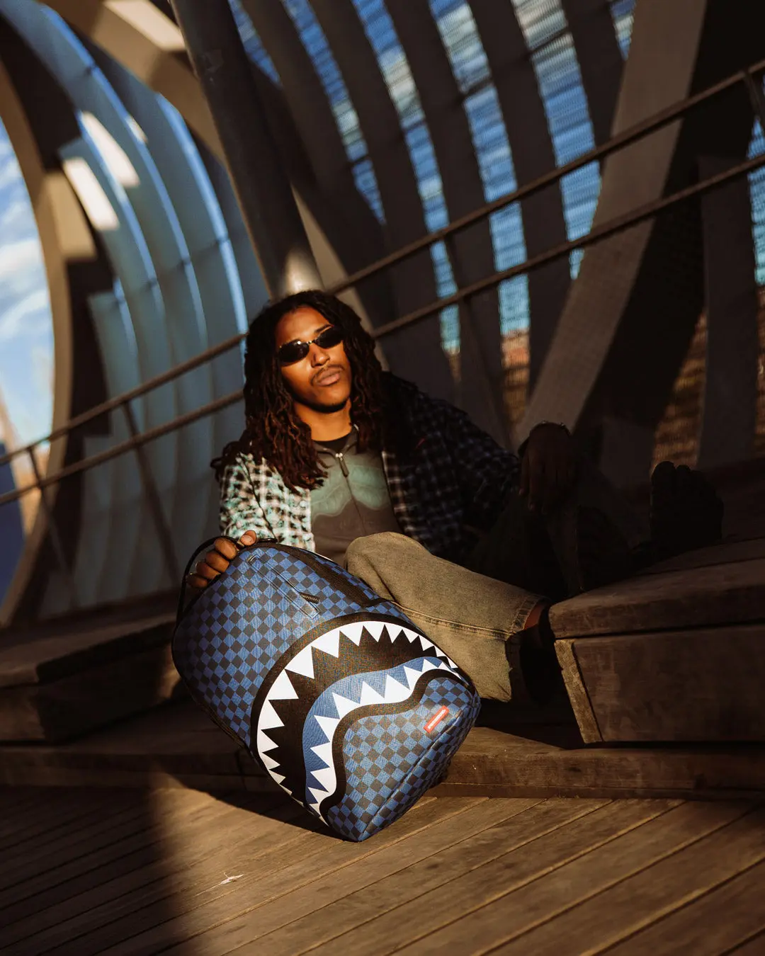 MIDNIGHT MAGIC SHARKS IN PARIS BACKPACK - Image 6