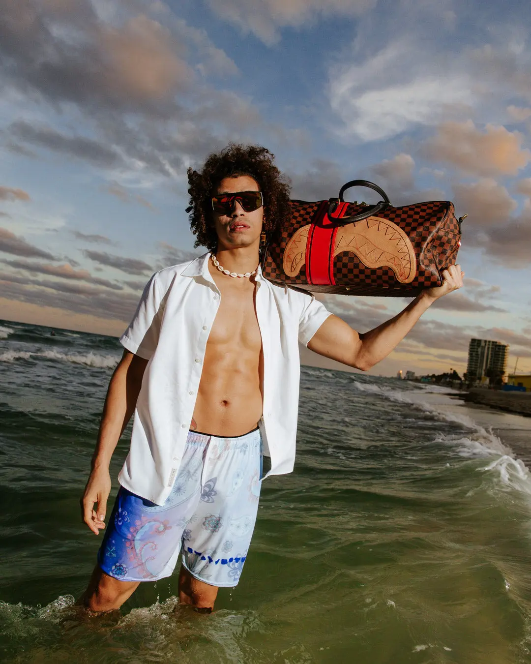 HENNY VICTORY LAP LARGE DUFFLE - Image 6