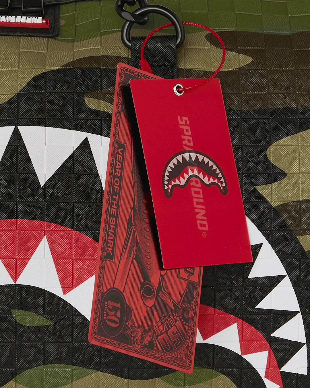 CAMORICH ROYALE CHAIN DUFFLE - Image 14