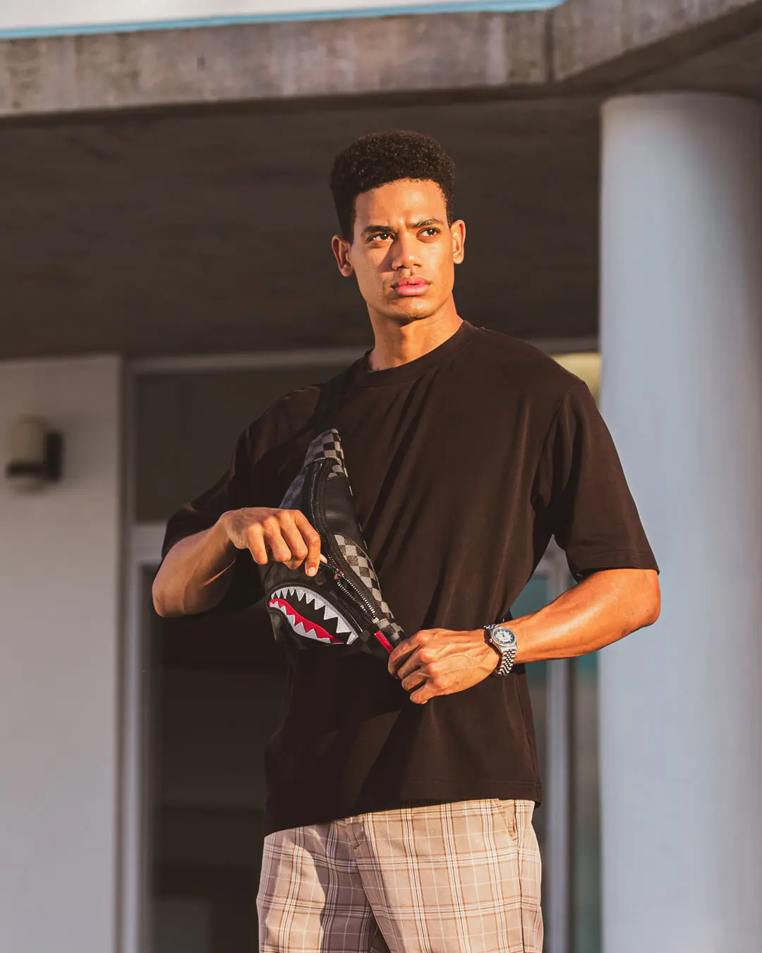 HENNY AIIR TO THE THRONE SAVVY CROSSBODY - Image 6