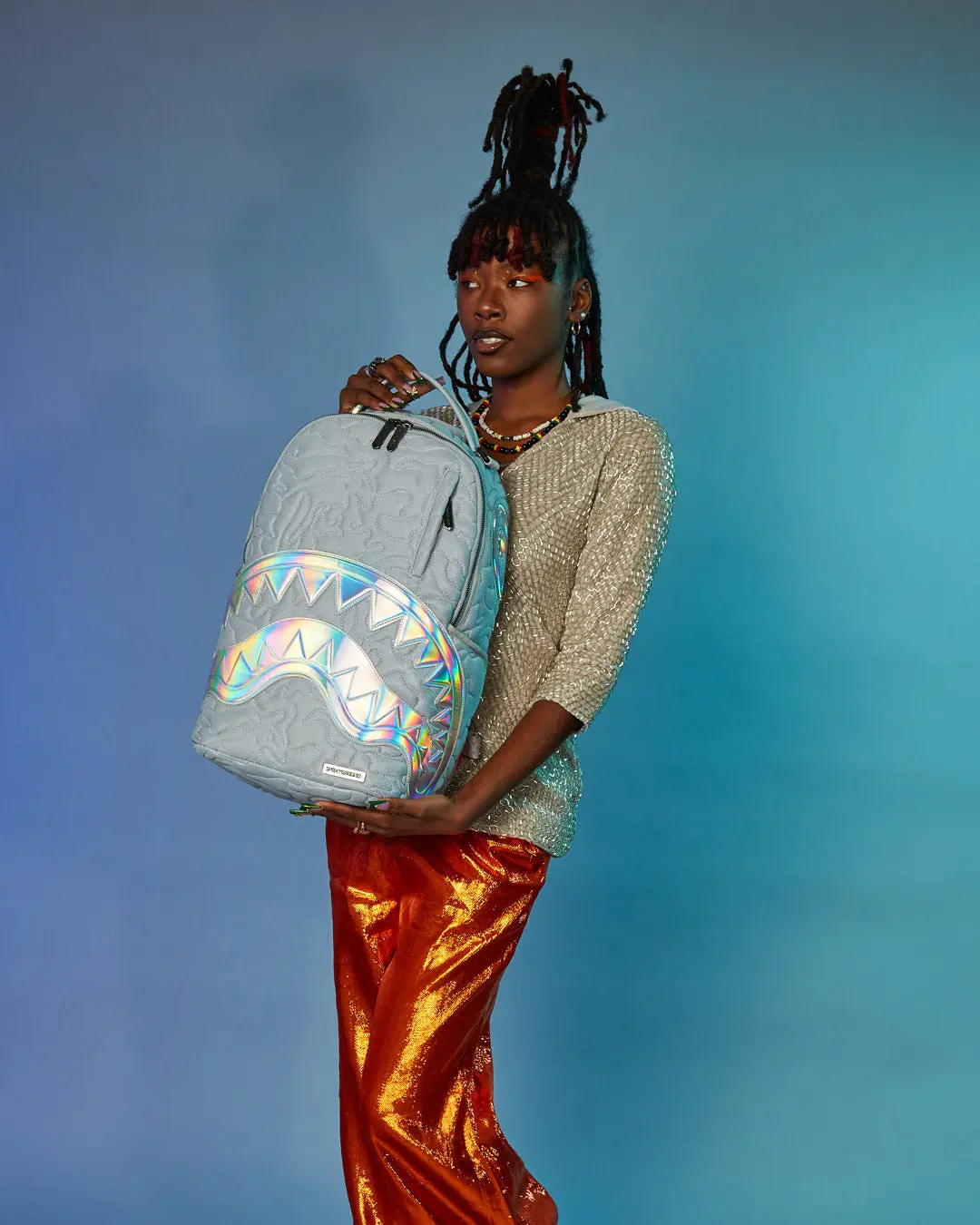 MIRASHAKU IRIDESCENT QUILT BACKPACK - Image 8