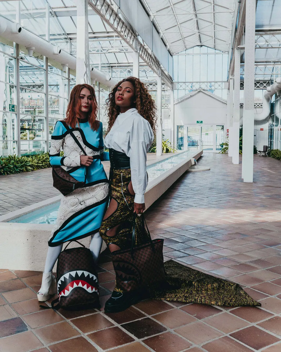 SHARKS AND SKULLS BACKPACK (DLXV) - Image 10