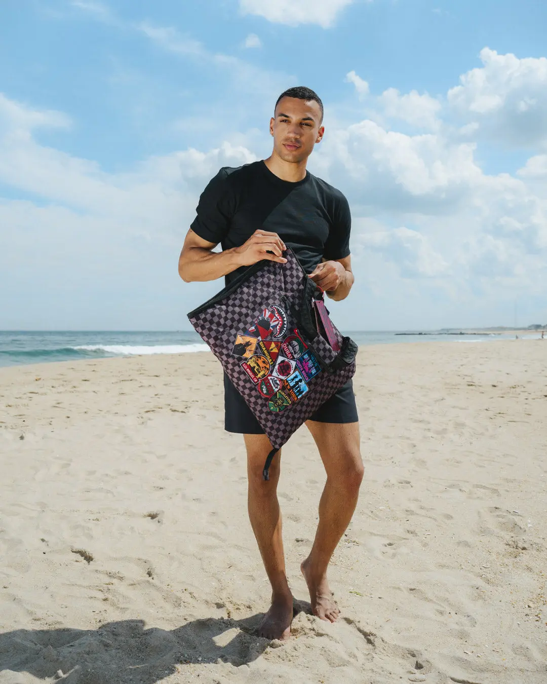 GLOBAL MOGUL UNLIMITED MILES PACKABLE BEACH MAT BLANKET WATER RESISTANT CONVERTIBLE TOTE - Image 10