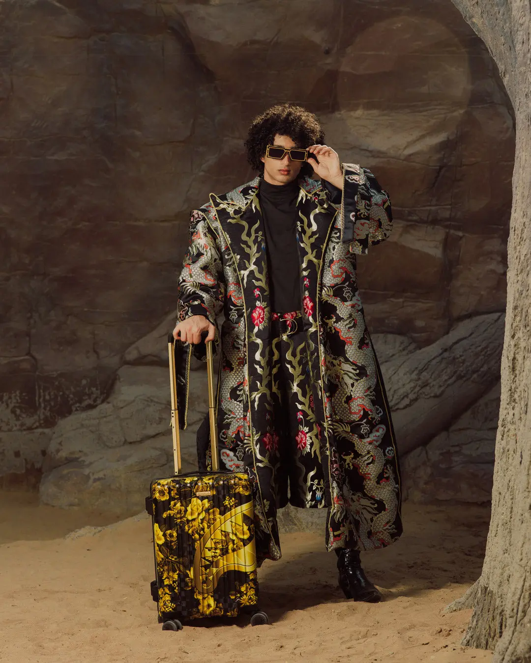 BILLIONAIRE BLOOM CARRY-ON LUGGAGE - Image 2